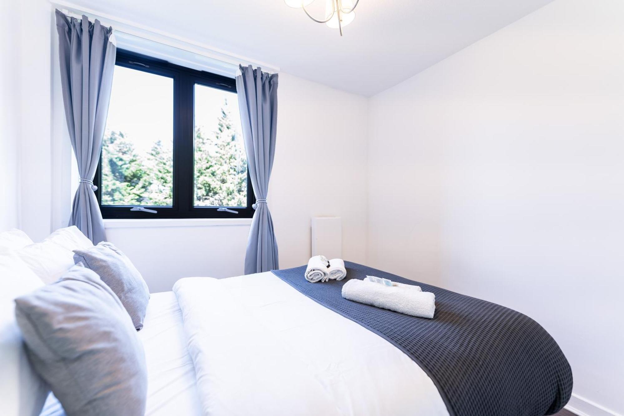Luxury 3 Bedroom Flat With Balcony In Westbourne Park Лондон Экстерьер фото