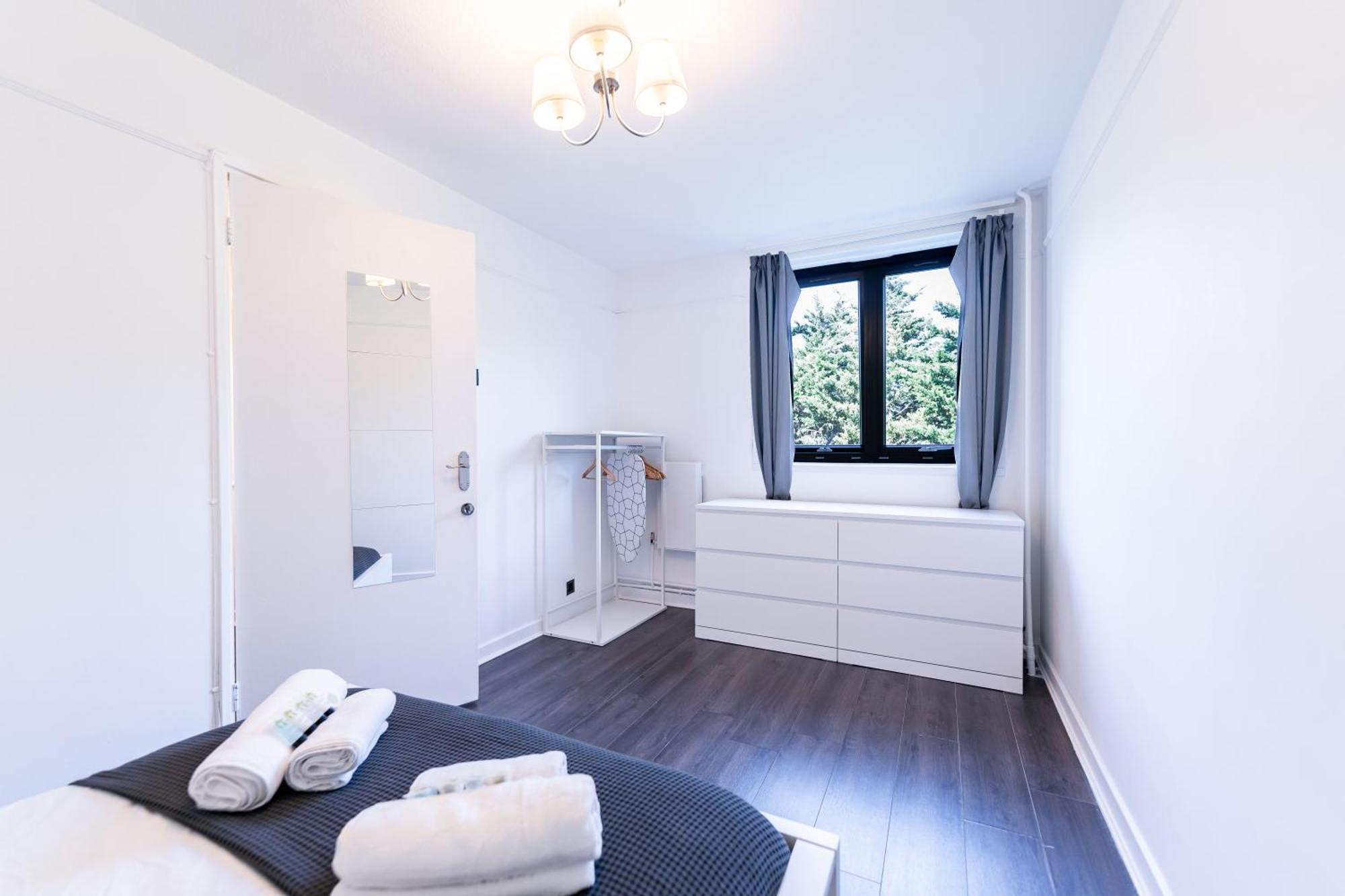 Luxury 3 Bedroom Flat With Balcony In Westbourne Park Лондон Экстерьер фото